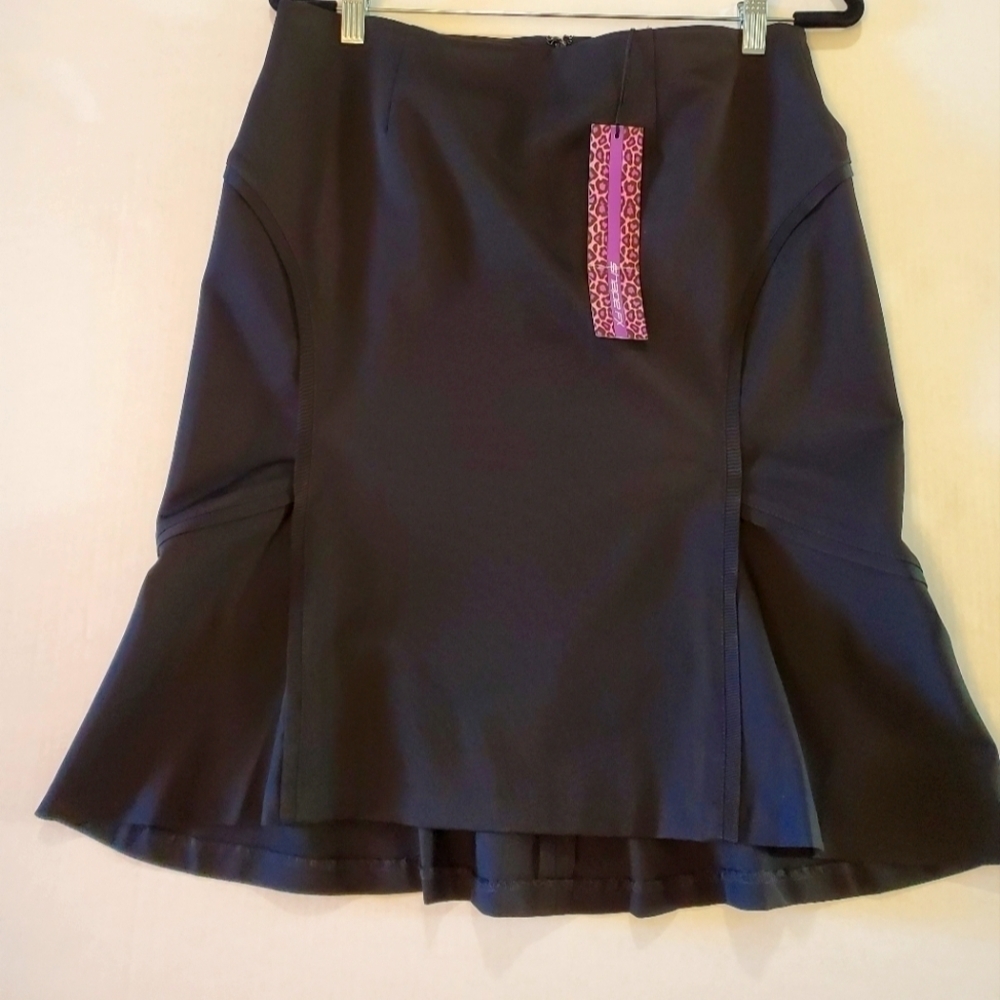 Shape‎ FX black NWT Nancy black skirt in size 10